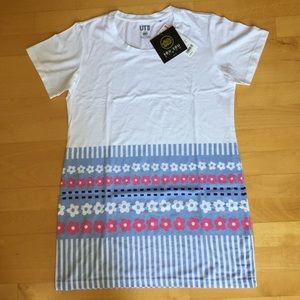 Uniqlo sou.sou short sleeve graphic tunic